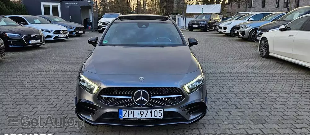 MERCEDES-BENZ Klasa A 200 AMG Line
