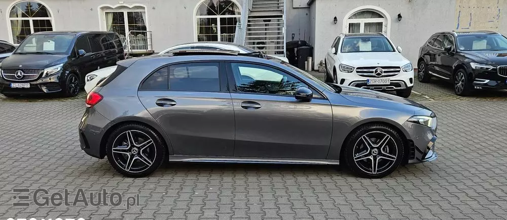 MERCEDES-BENZ Klasa A 200 AMG Line