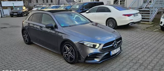 MERCEDES-BENZ Klasa A 200 AMG Line