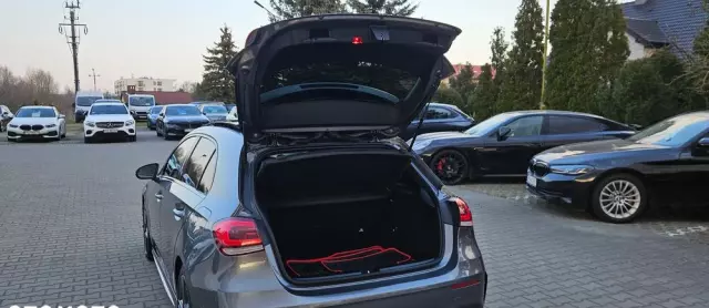 MERCEDES-BENZ Klasa A 200 AMG Line