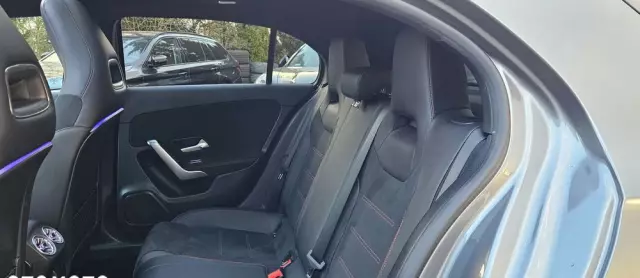MERCEDES-BENZ Klasa A 200 AMG Line
