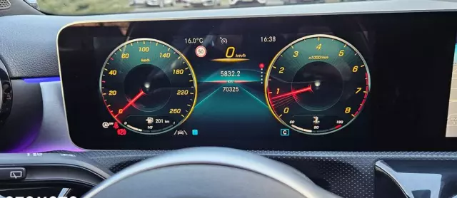 MERCEDES-BENZ Klasa A 200 AMG Line