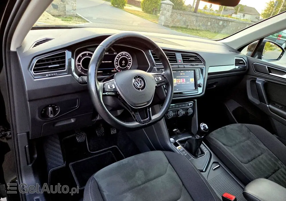VOLKSWAGEN Tiguan 2.0 TDI SCR (BlueMotion Technology) Highline