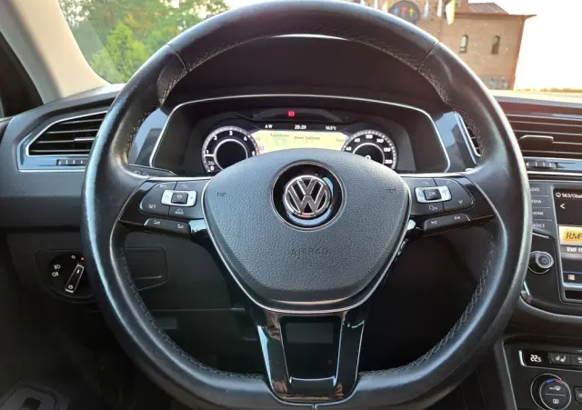 VOLKSWAGEN Tiguan 2.0 TDI SCR (BlueMotion Technology) Highline