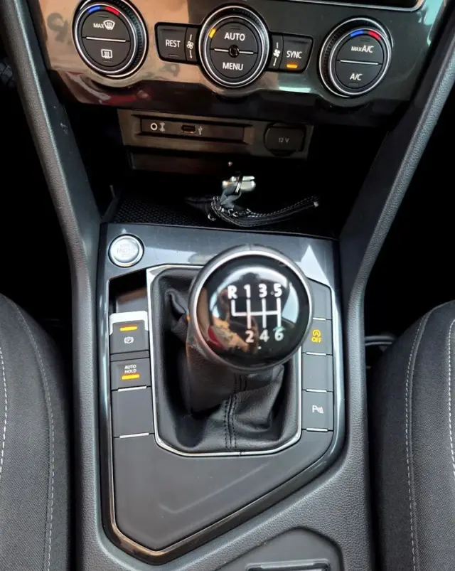 VOLKSWAGEN Tiguan 2.0 TDI SCR (BlueMotion Technology) Highline