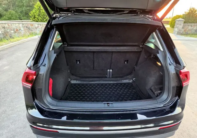 VOLKSWAGEN Tiguan 2.0 TDI SCR (BlueMotion Technology) Highline