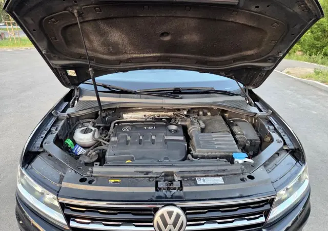 VOLKSWAGEN Tiguan 2.0 TDI SCR (BlueMotion Technology) Highline