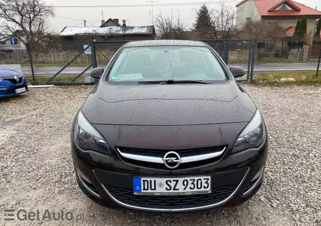 OPEL Astra 1.4 Turbo Exklusiv
