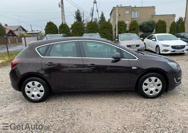 OPEL Astra 1.4 Turbo Exklusiv