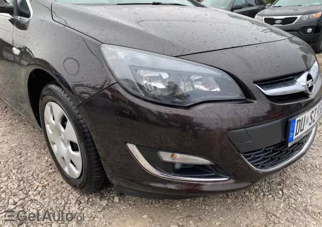 OPEL Astra 1.4 Turbo Exklusiv
