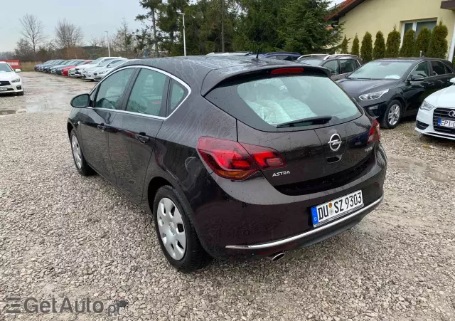 OPEL Astra 1.4 Turbo Exklusiv