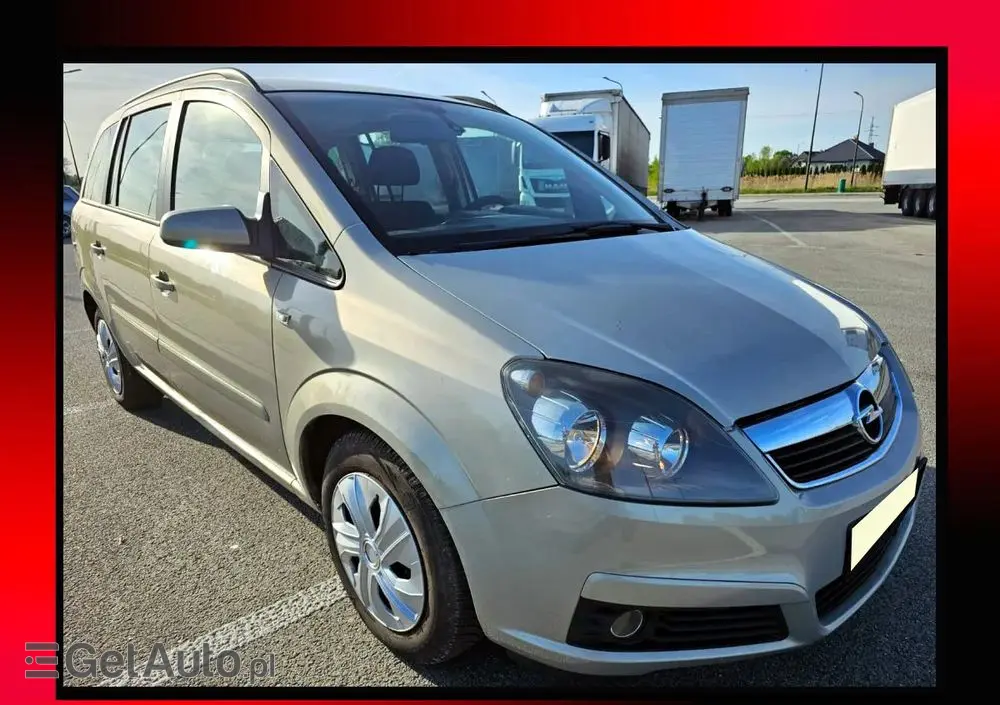 OPEL Zafira 1.8 Cosmo