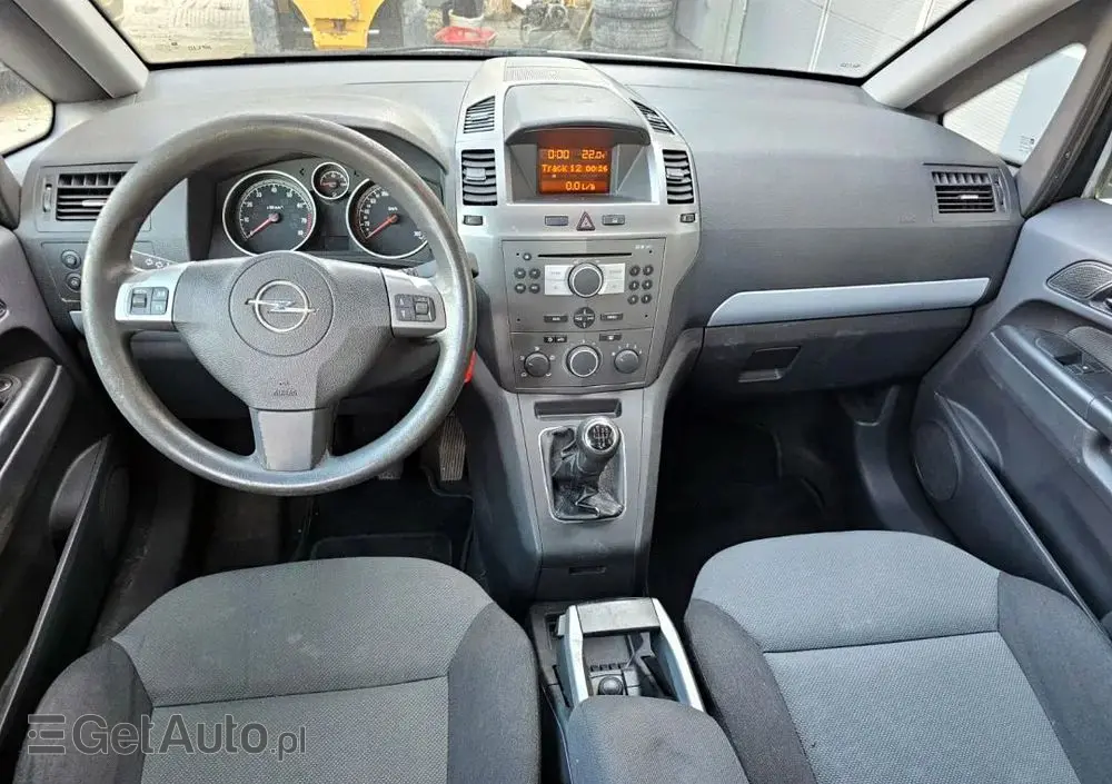 OPEL Zafira 1.8 Cosmo