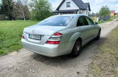 MERCEDES-BENZ S 