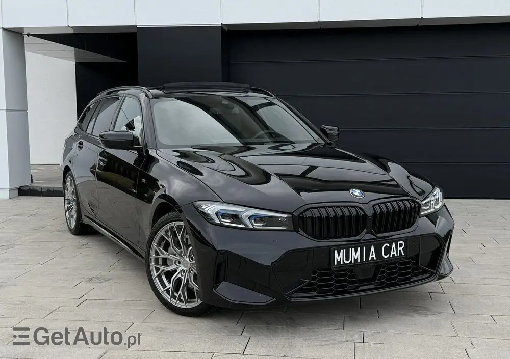 BMW Seria 3 330i xDrive M Sport sport