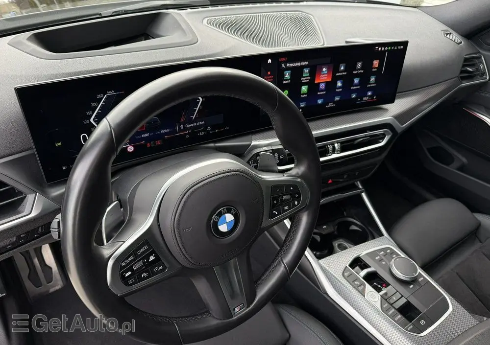 BMW Seria 3 330i xDrive M Sport sport