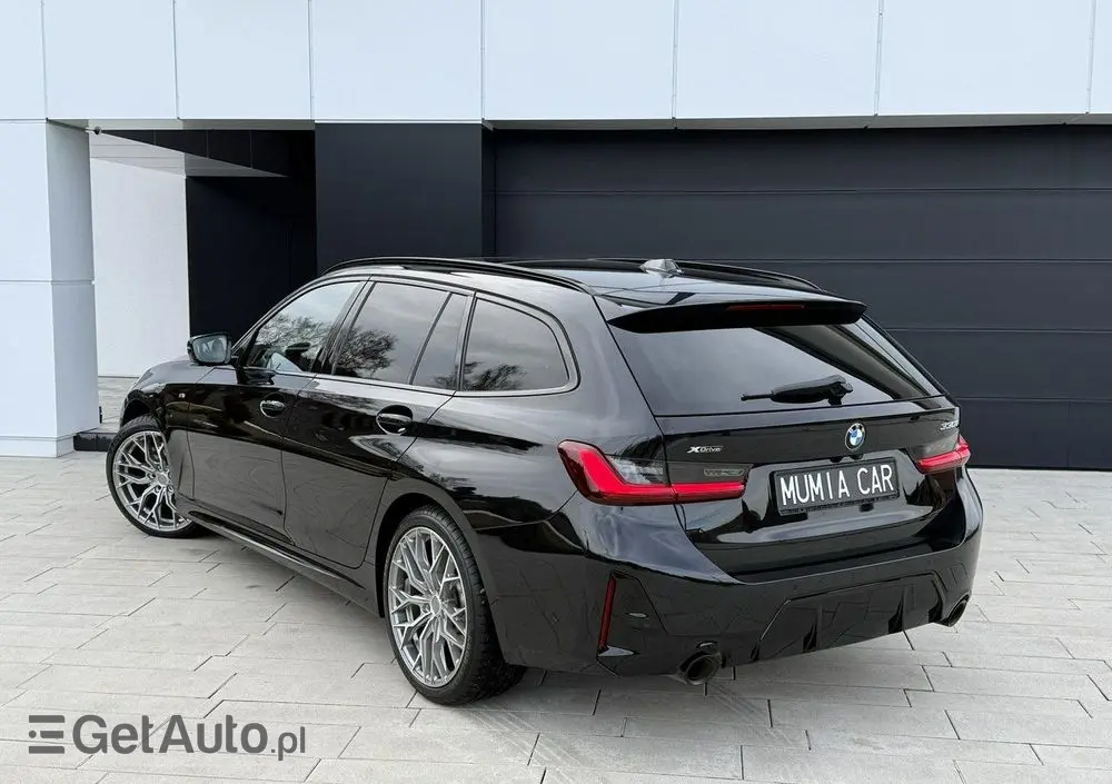 BMW Seria 3 330i xDrive M Sport sport