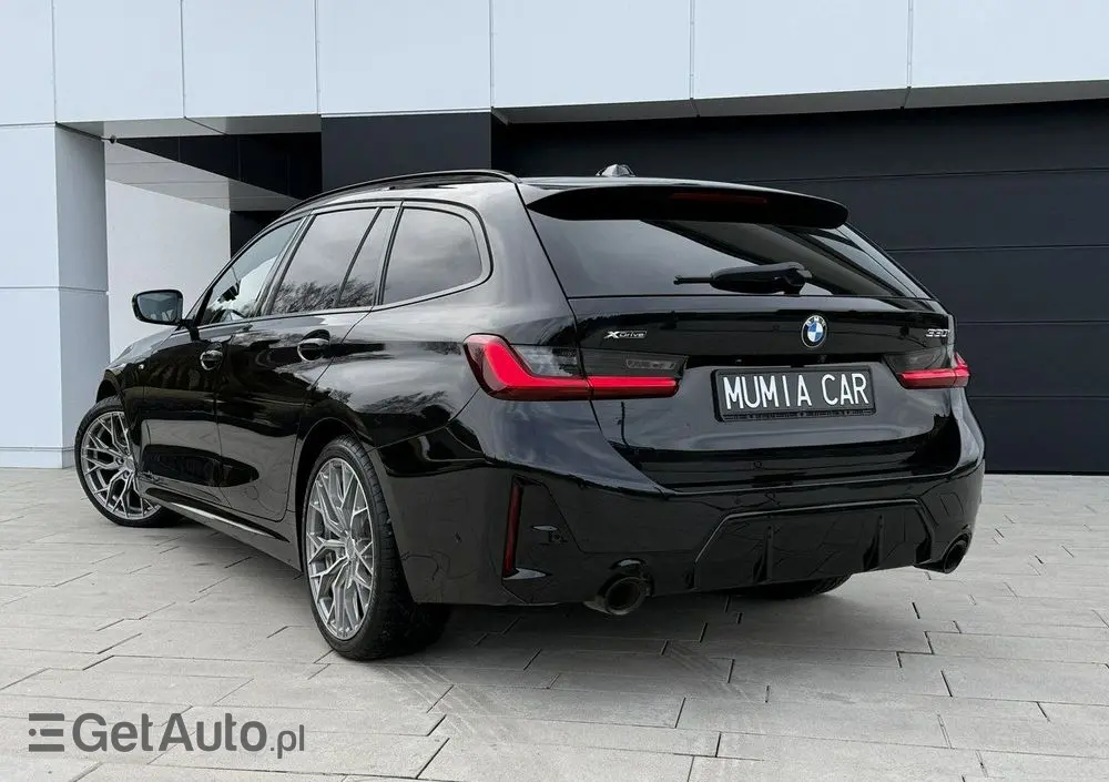 BMW Seria 3 330i xDrive M Sport sport
