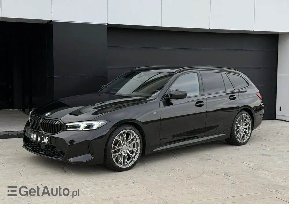 BMW Seria 3 330i xDrive M Sport sport