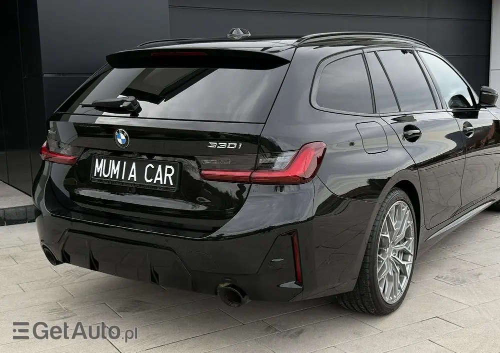 BMW Seria 3 330i xDrive M Sport sport