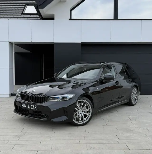 BMW Seria 3 330i xDrive M Sport sport