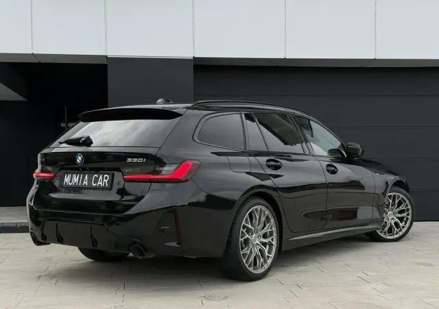 BMW Seria 3 330i xDrive M Sport sport