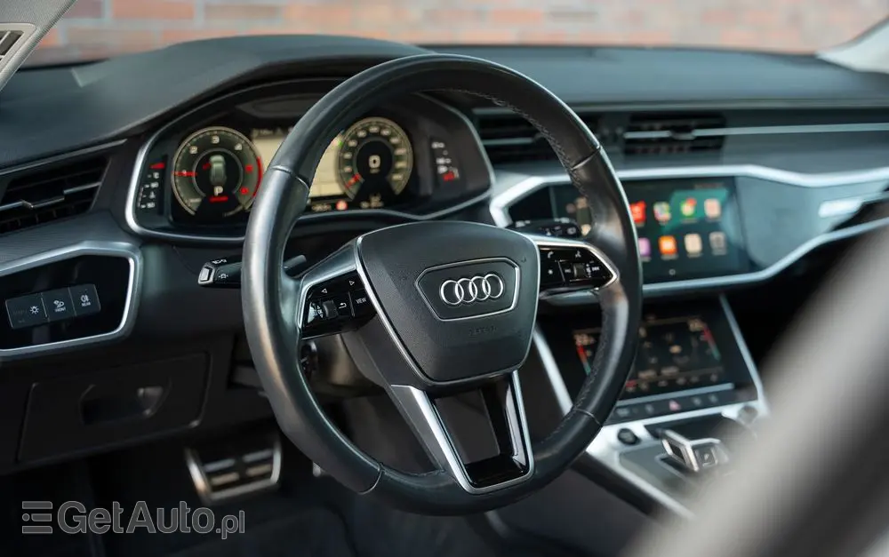 AUDI A6 Avant 40 TDI S tronic sport