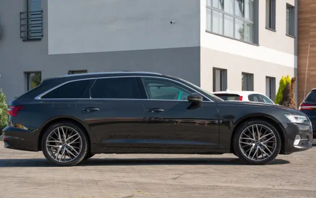AUDI A6 Avant 40 TDI S tronic sport