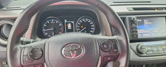 TOYOTA Rav 4 