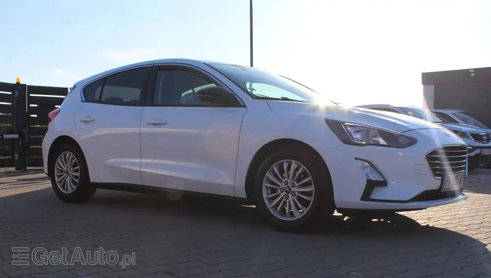 FORD Focus 1.0 EcoBoost Titanium