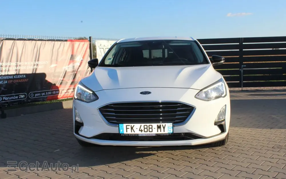 FORD Focus 1.0 EcoBoost Titanium