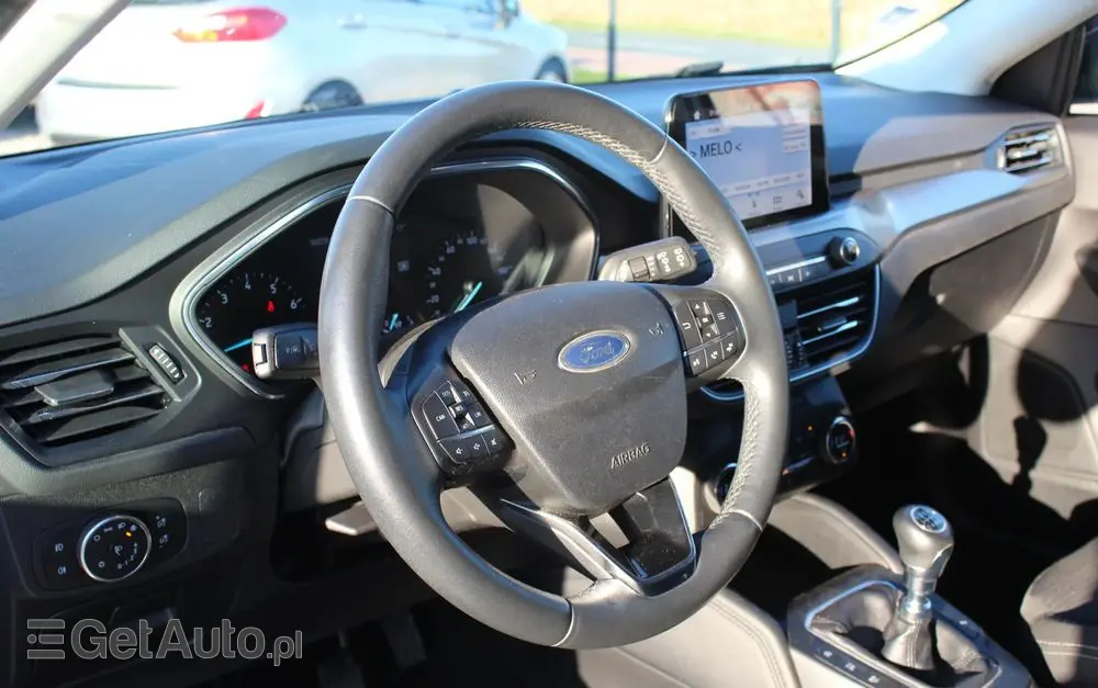 FORD Focus 1.0 EcoBoost Titanium