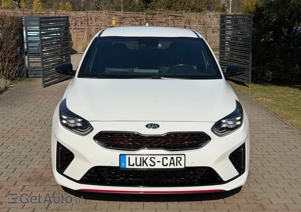 KIA Ceed 1.6 T-GDI GT-Challenge