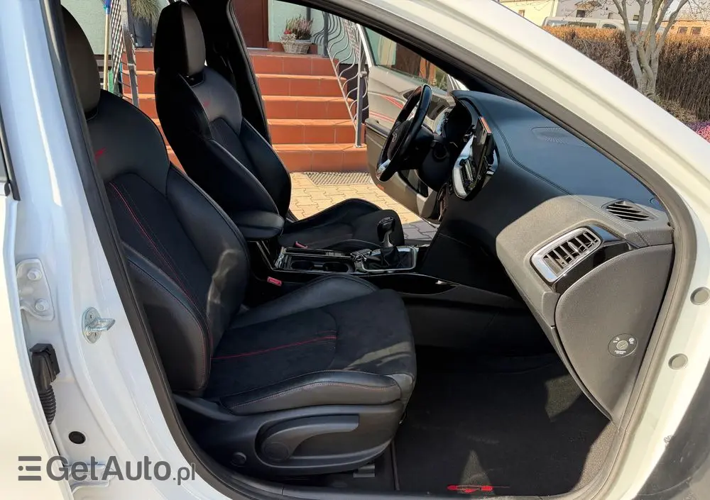 KIA Ceed 1.6 T-GDI GT-Challenge