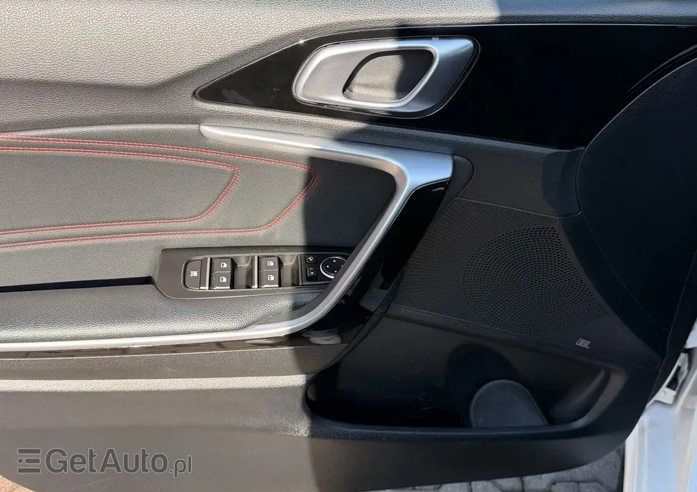 KIA Ceed 1.6 T-GDI GT-Challenge