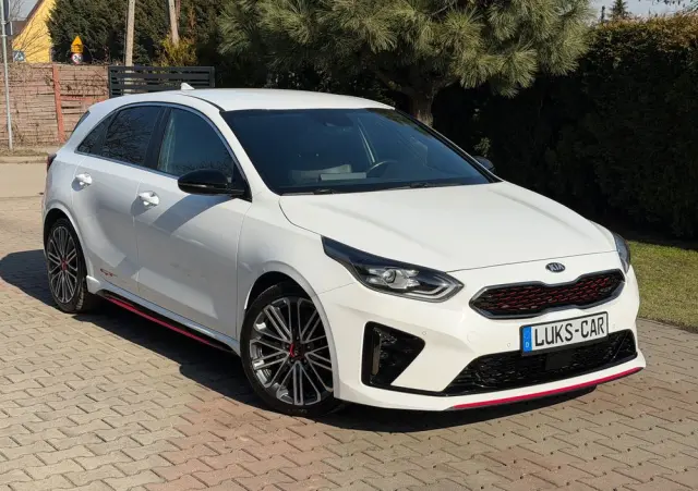 KIA Ceed 1.6 T-GDI GT-Challenge