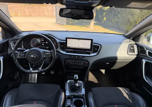 KIA Ceed 1.6 T-GDI GT-Challenge