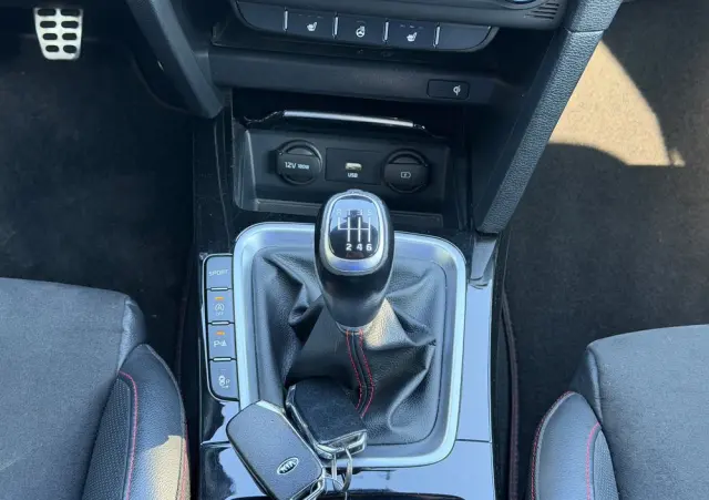 KIA Ceed 1.6 T-GDI GT-Challenge