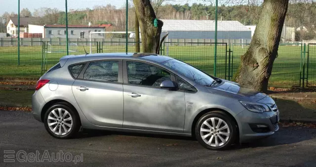 OPEL Astra 1.4 Turbo Active