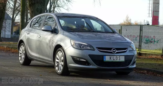 OPEL Astra 1.4 Turbo Active
