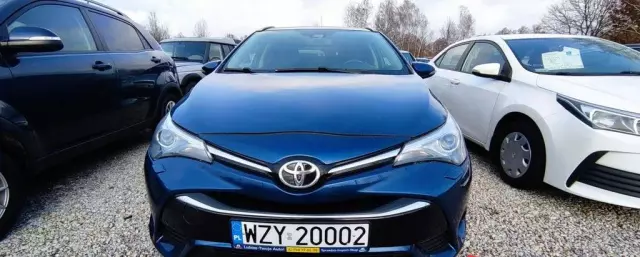 TOYOTA Avensis 