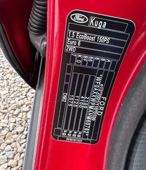 FORD Kuga 