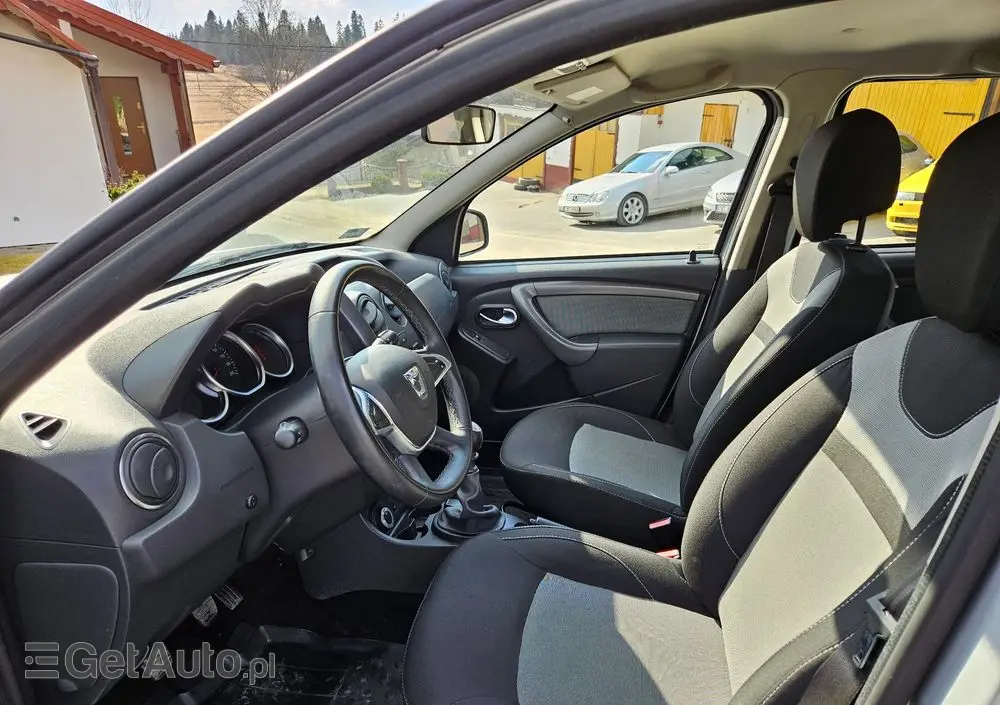 DACIA Duster 1.6 SCe Laureate 4x4 S&S
