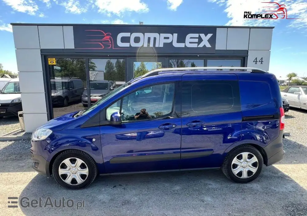 FORD Transit Courier 
