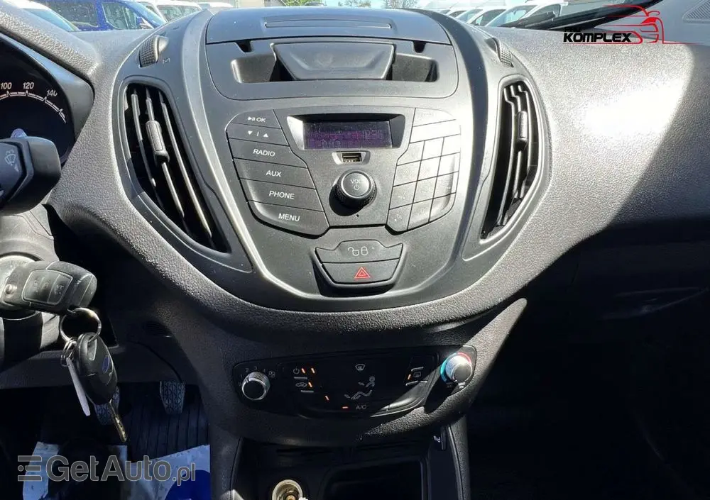 FORD Transit Courier 