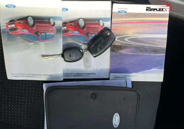 FORD Transit Courier 