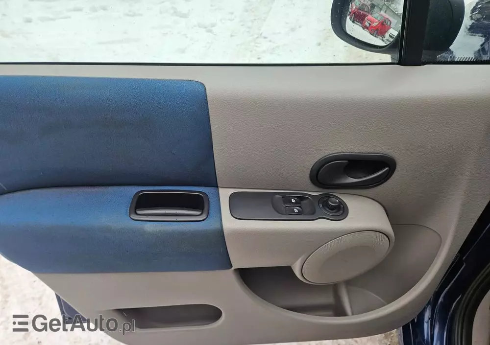 RENAULT Modus 1.2 16V Authentique