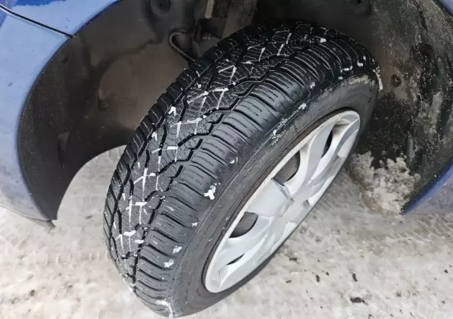 RENAULT Modus 1.2 16V Authentique