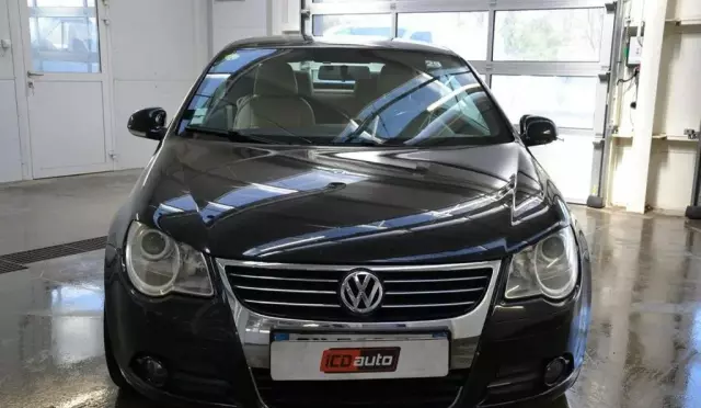 VOLKSWAGEN Eos 