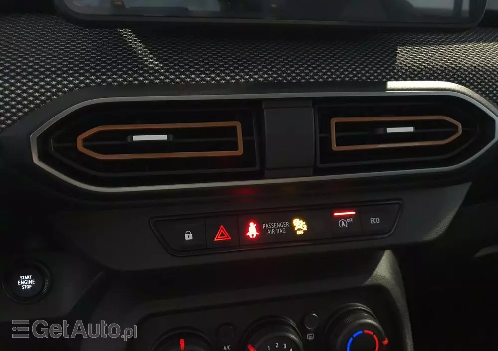 DACIA Sandero Stepway 1.0 TCe Expression